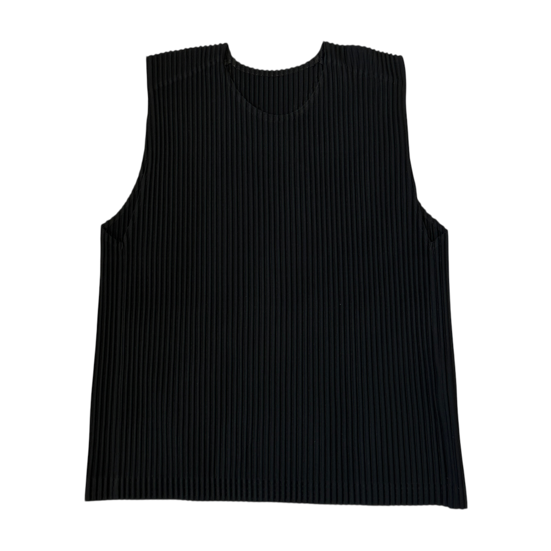 HOMME PLISSE タンクトップ　ブラック　2 HOMME PLISSE タンクトップ ブラック 2 2025年最新】HOMME PLISSE