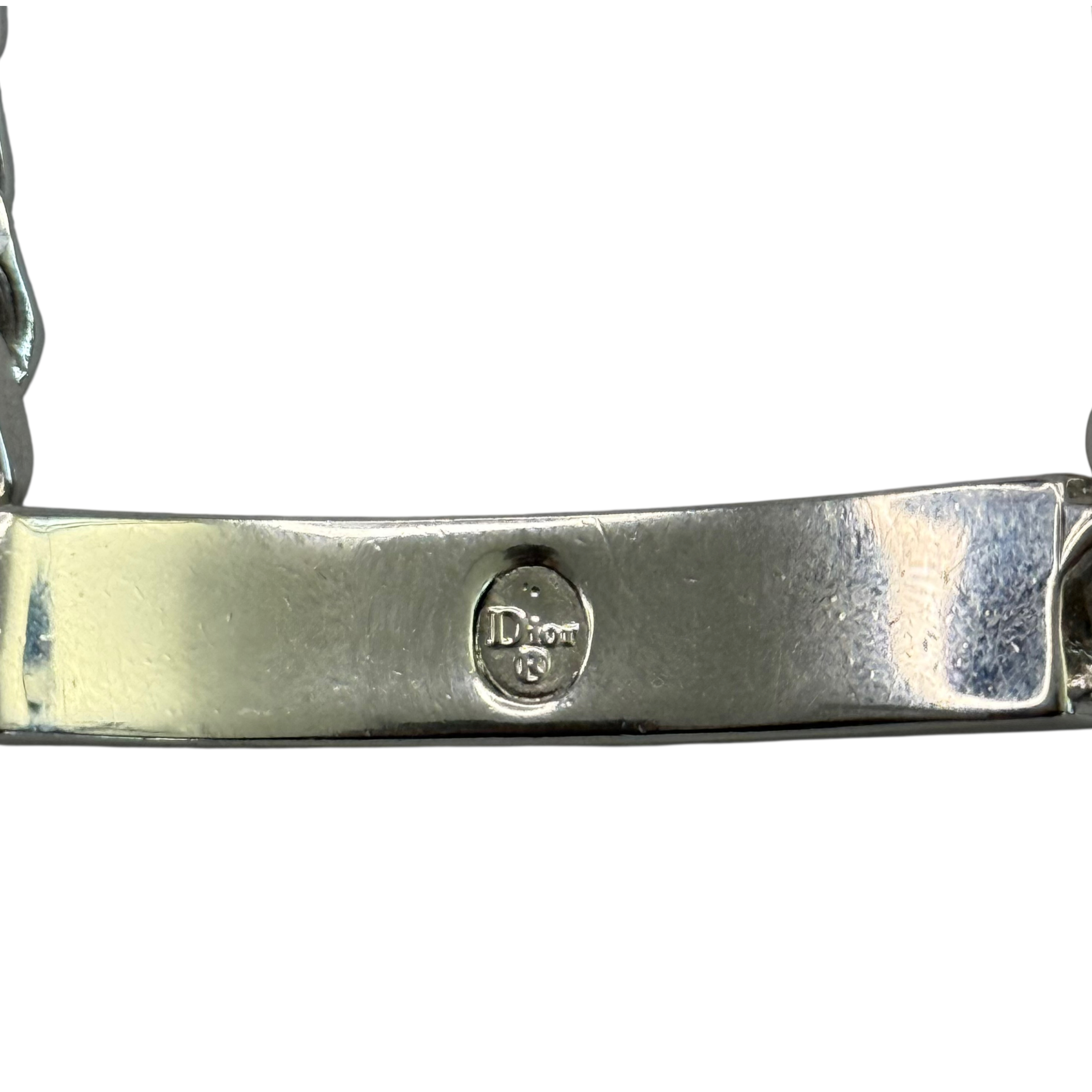 DIOR SPELLOUT PLATE BRACELET - SILVER PLATED