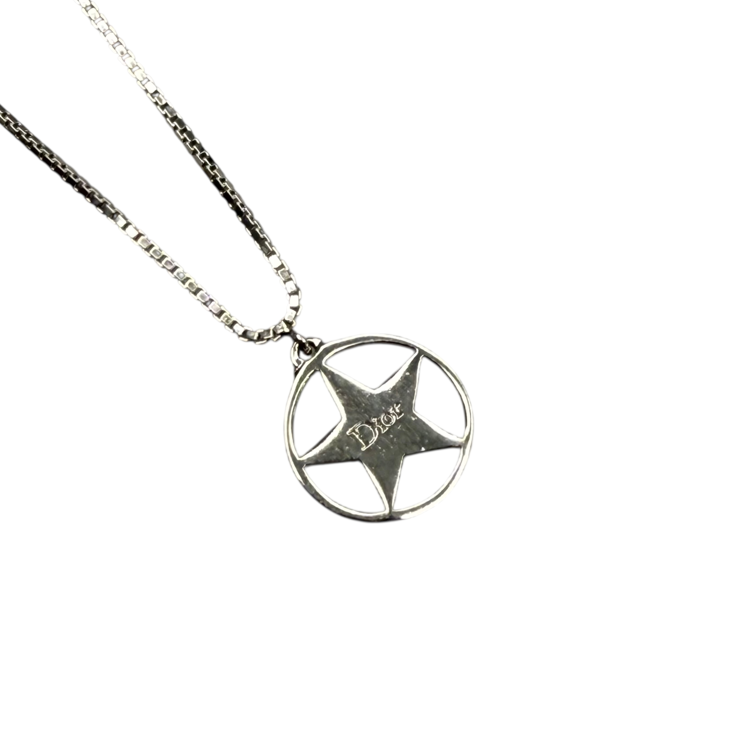 DIOR STAR PENDANT NECKLACE - SILVER PLATED