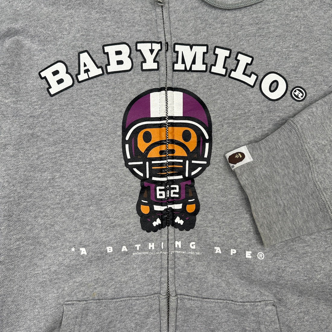 (L) BAPE 2011 BABY MILO AMERICAN FOOTBALL FULL ZIP HOODIE
