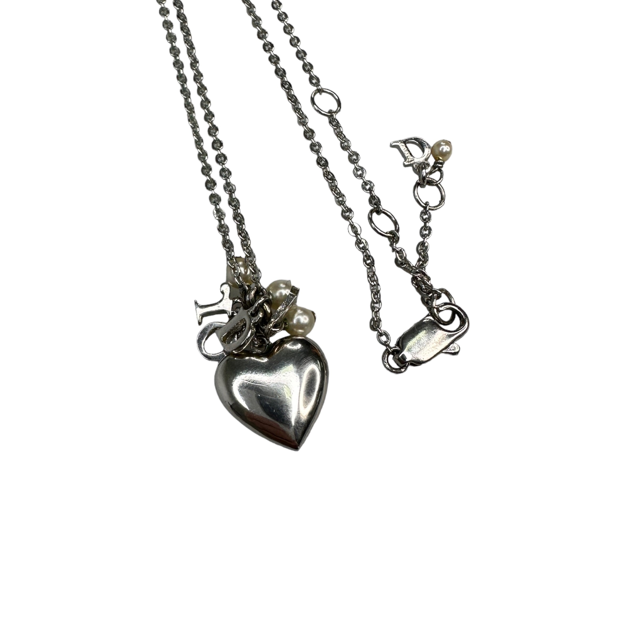 DIOR 3D HEART & FAUX PEARL NECKLACE