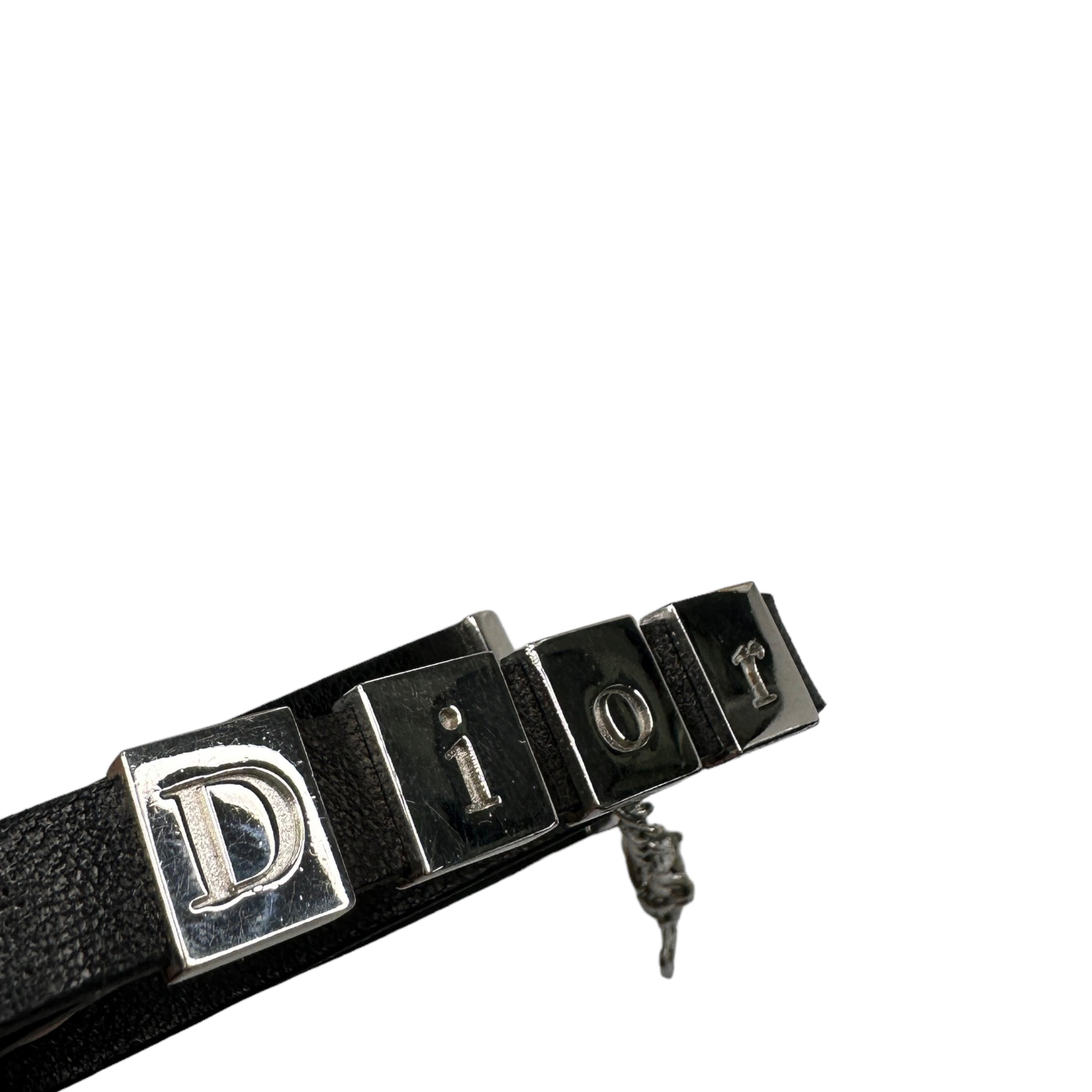 DIOR LEATHER & SPELLOUT CHARM CHOKER