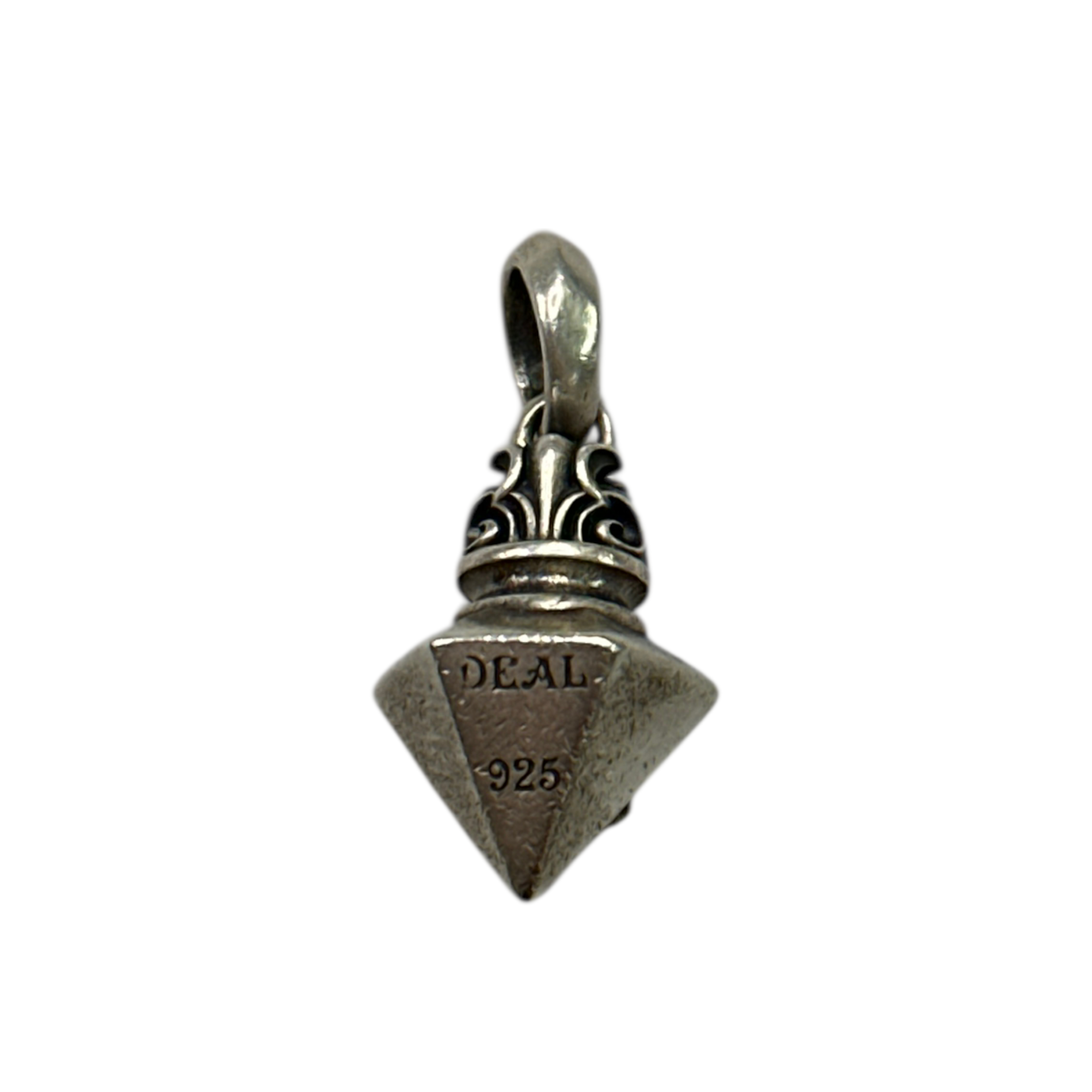DEAL DESIGN CROSS PENDANT - 925 SILVER