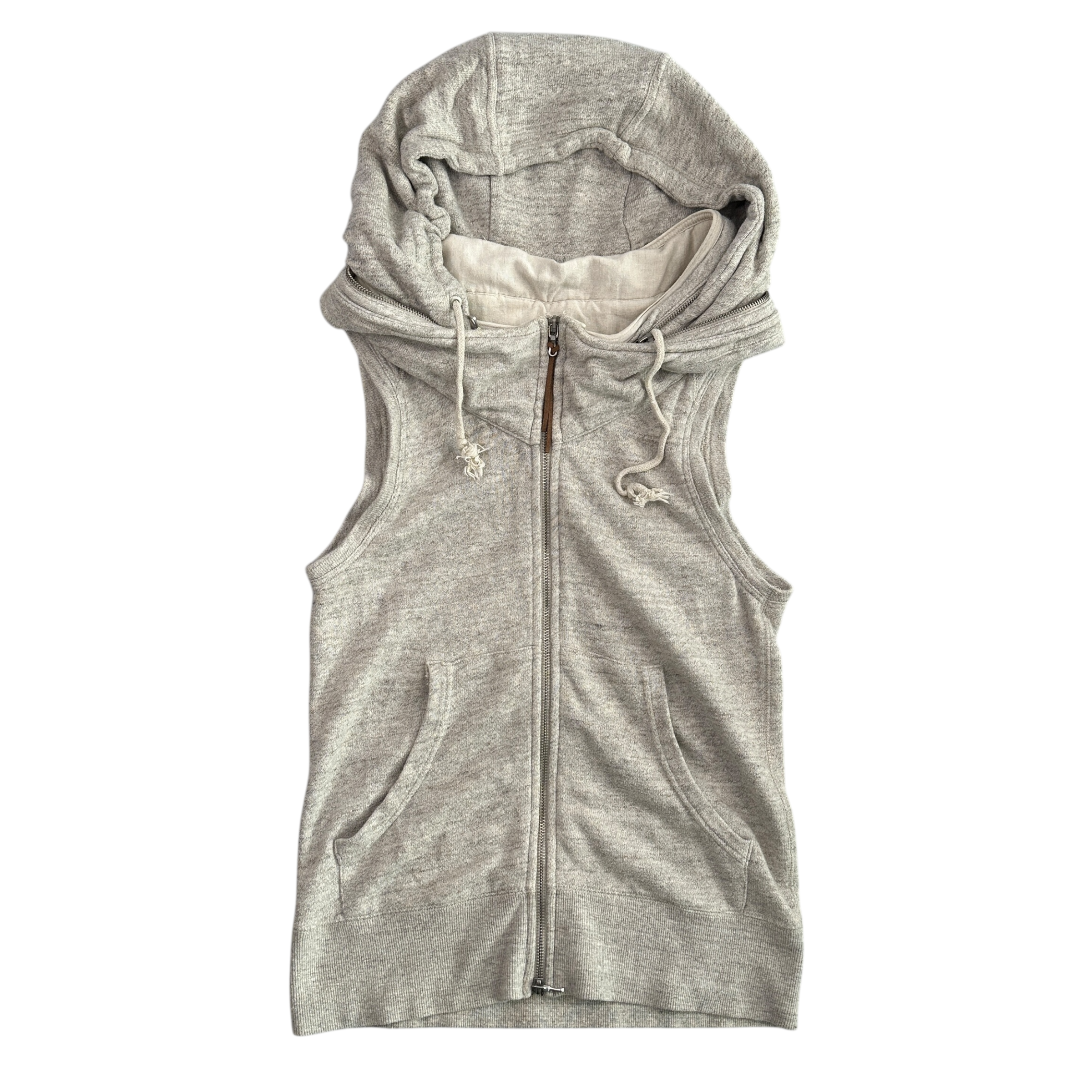 G.O.A. SLEEVELESS HOODIE - GREY