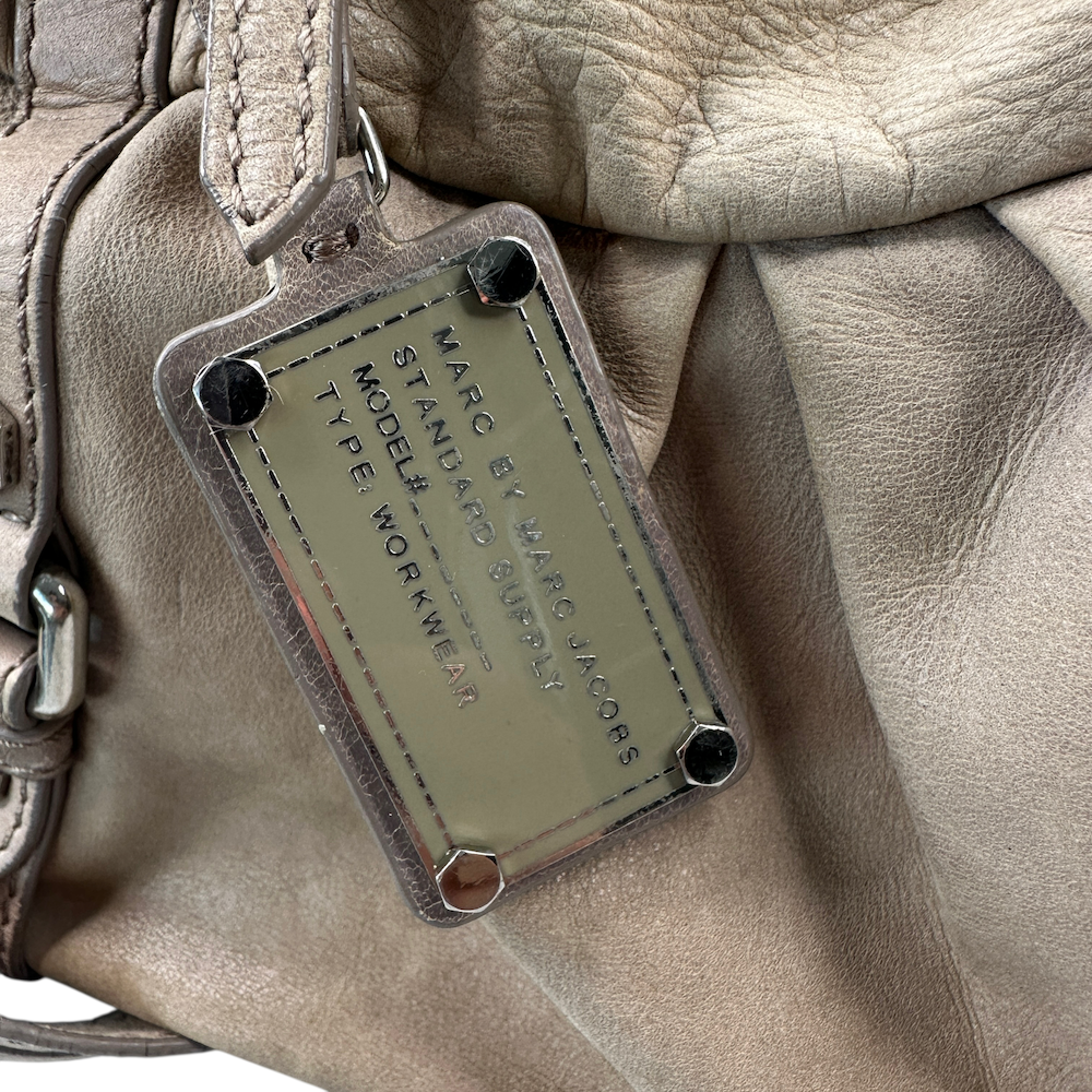 MARC JACOBS SLOUCHY 2-WAY SHOULDER BAG - TAN