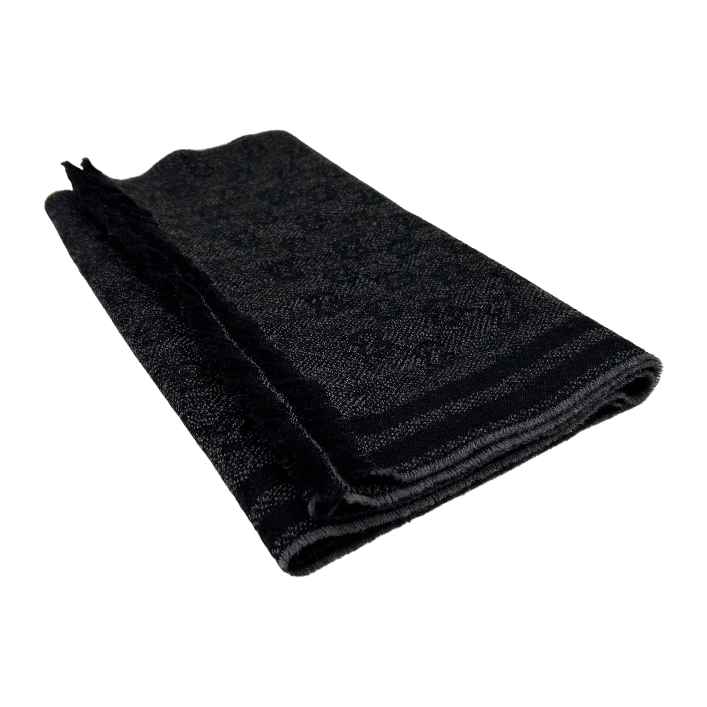 GUCCI BLACK/GREY WOOL GG MONOGRAM SCARF