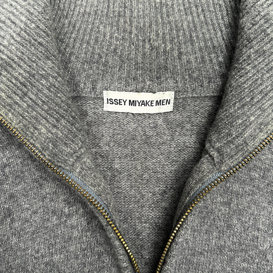 ISSEY MIYAKE GREY WOOLLEN BLEND QUARTER ZIP PULLOVER