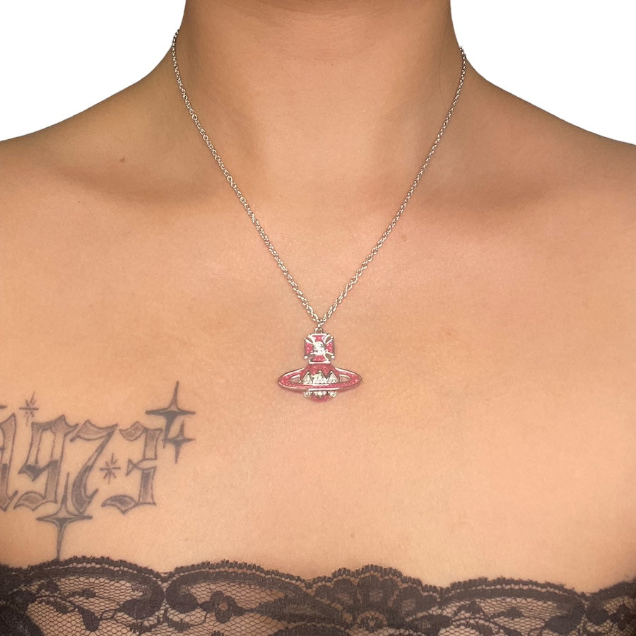 (NEW) VIVIENNE WESTWOOD ARETHA BAS RELIEF PINK ORB NECKLACE