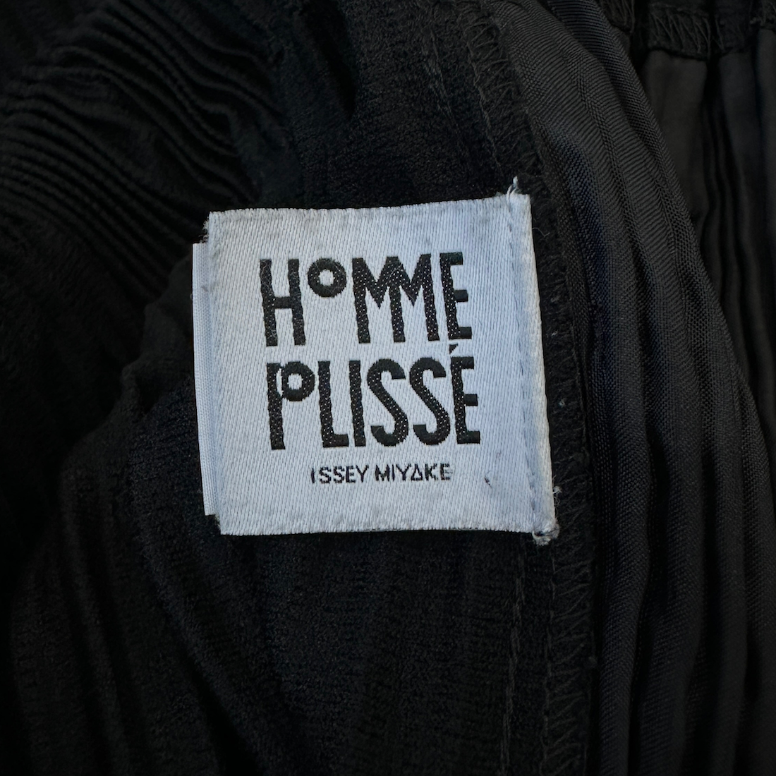(2) ISSEY MIYAKE HOMME PLISSE WIDE SHORTS