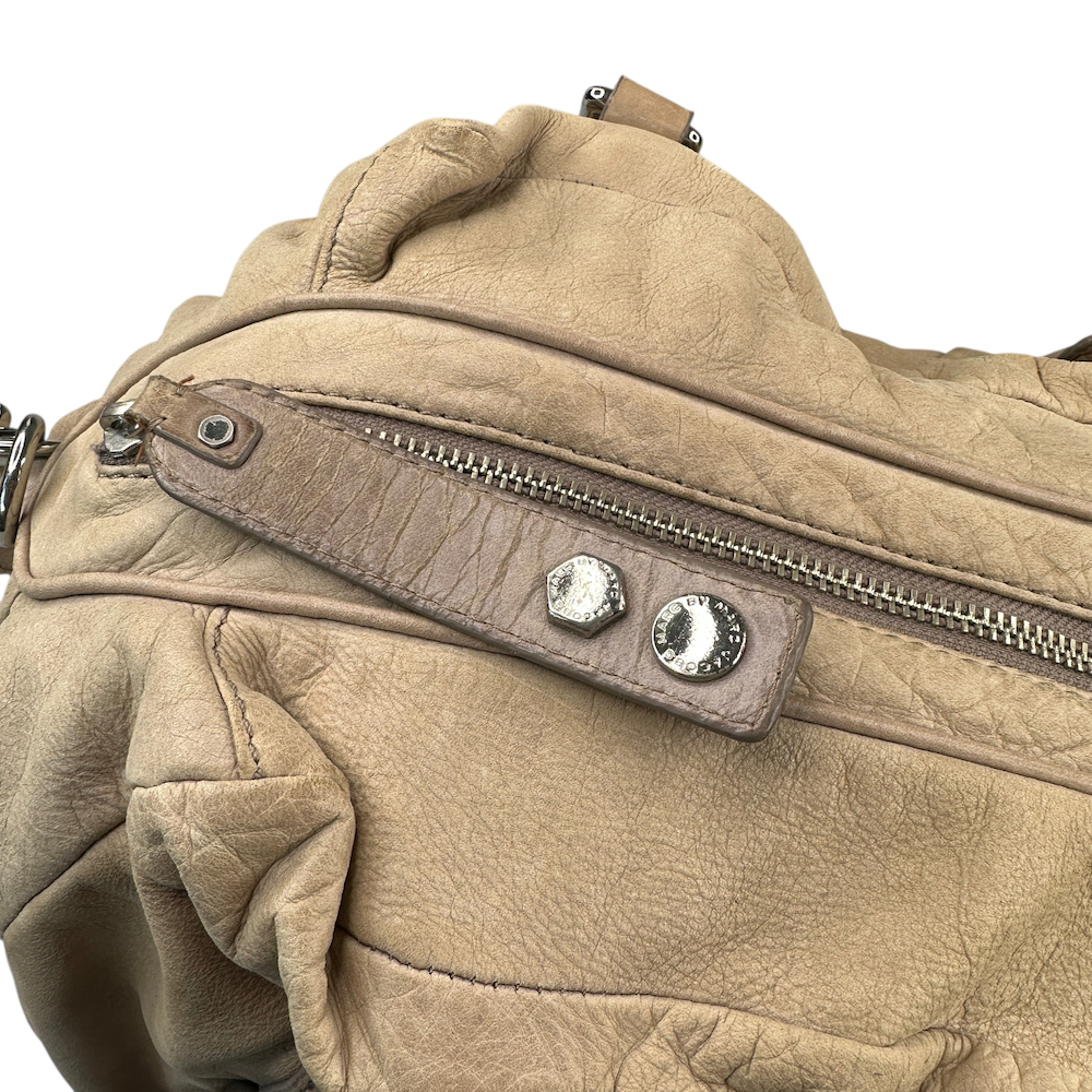 MARC JACOBS SLOUCHY 2-WAY SHOULDER BAG - TAN