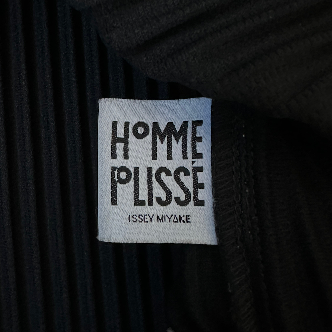 (2) ISSEY MIYAKE HOMME PLISSE TANK TOP