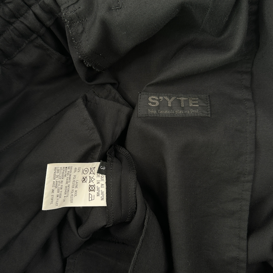 YOHJI YAMAMOTO S'YTE WIDE SHORTS