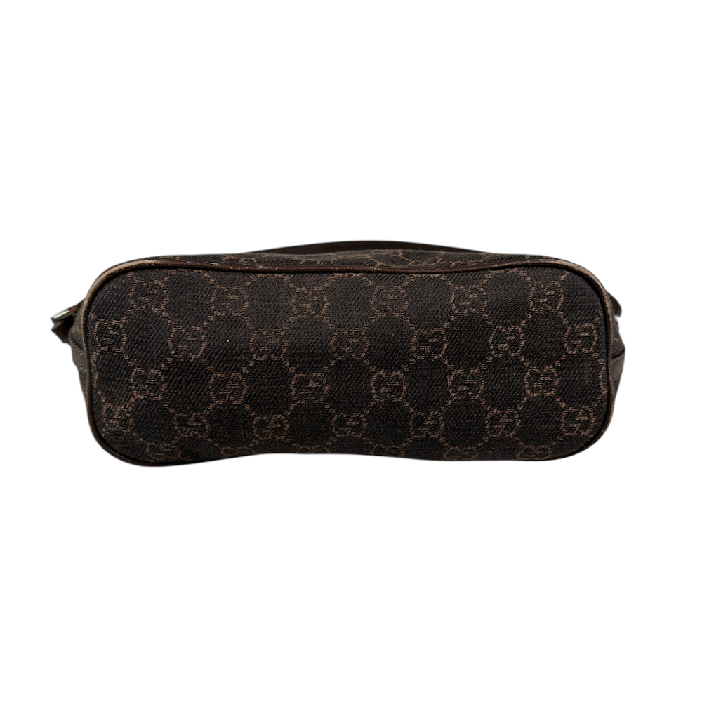 GUCCI GG CANVAS BOAT POCHETTE - BROWN