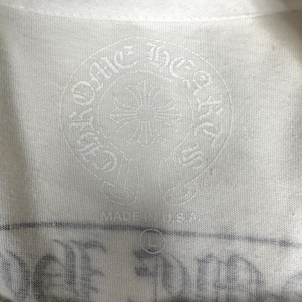 CHROME HEARTS SCROLL POCKET LOGO TEE