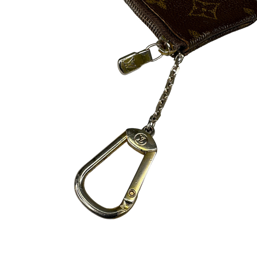 LOUIS VUITTON MONOGRAM KEY POUCH