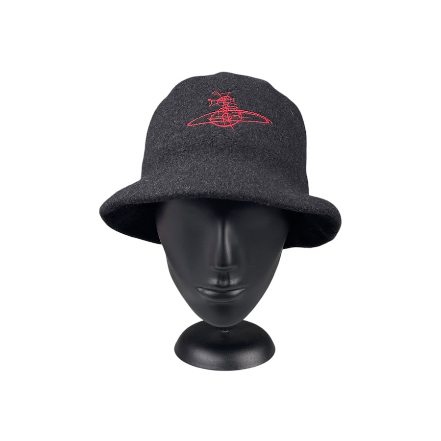 VIVIENNE WESTWOOD FLEECE BUCKET HAT BLACK/RED