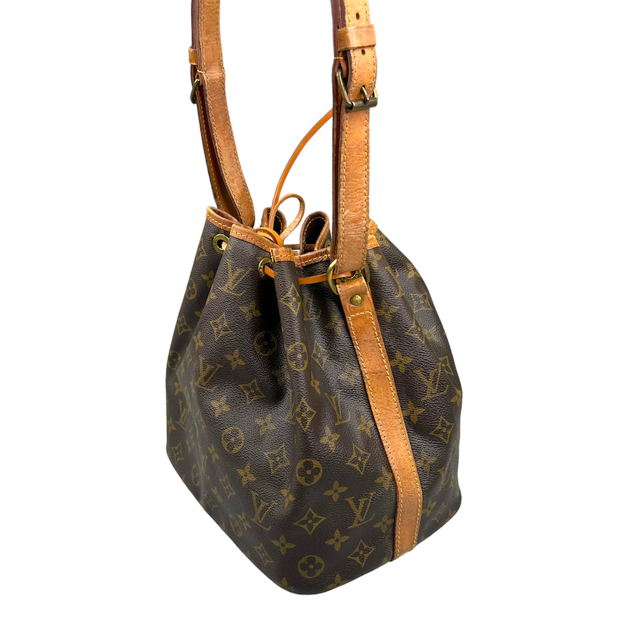 LOUIS VUITTON SHOULDER BAG PETIT NOE