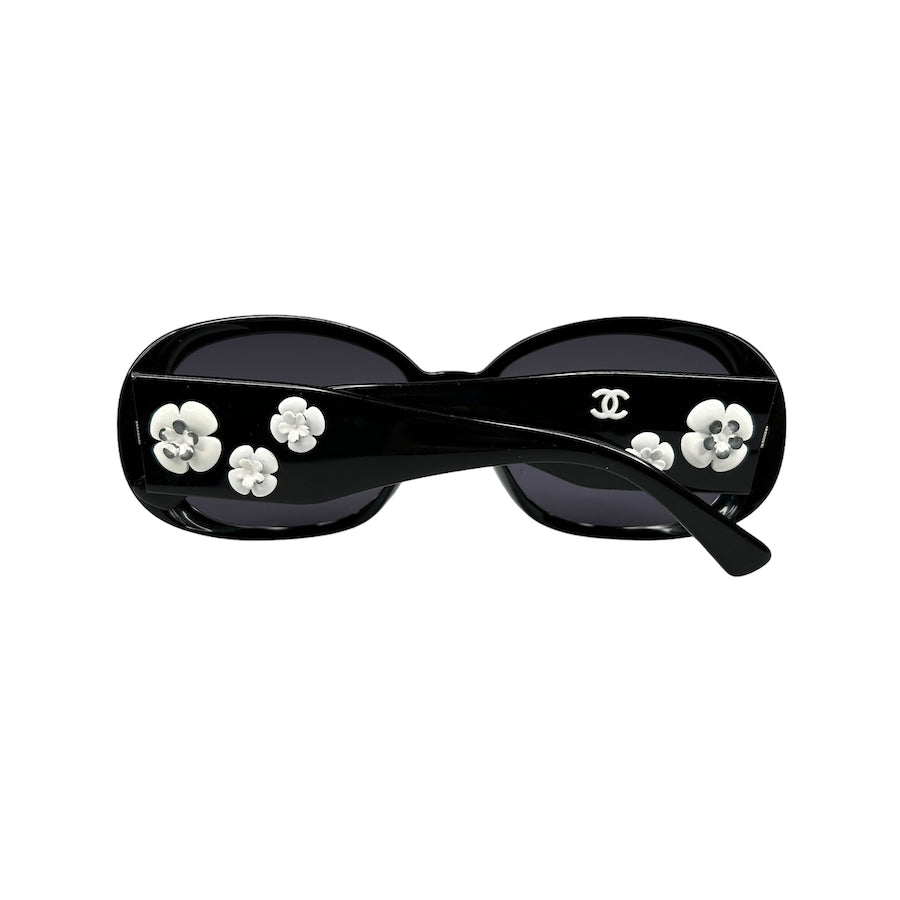 CHANEL BLACK W CAMELLIA FLOWER SUNGLASSES 5113 – Top
