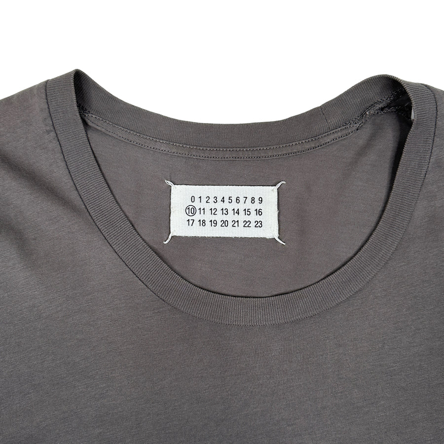 MAISON MARGIELA TEE - CHARCOAL