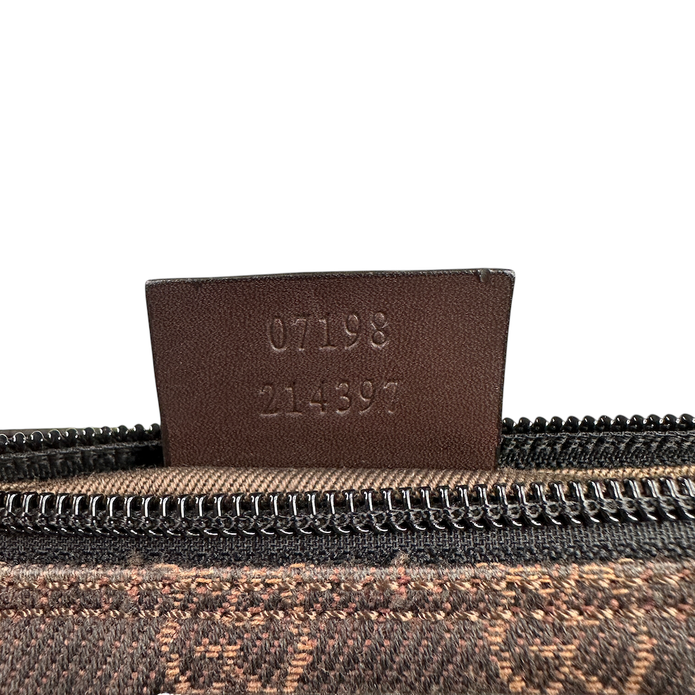 GUCCI GG CANVAS BOAT POCHETTE - BROWN