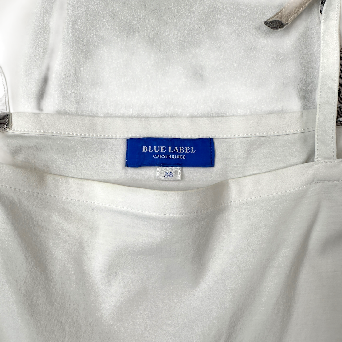 BLUE LABEL CRESTBRIDGE TOP
