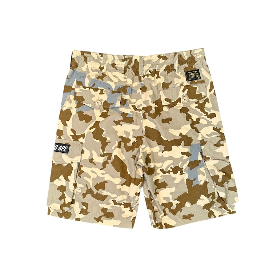 (BRAND NEW) BAPE DIGI CAMO CARGO SHORTS - BROWN