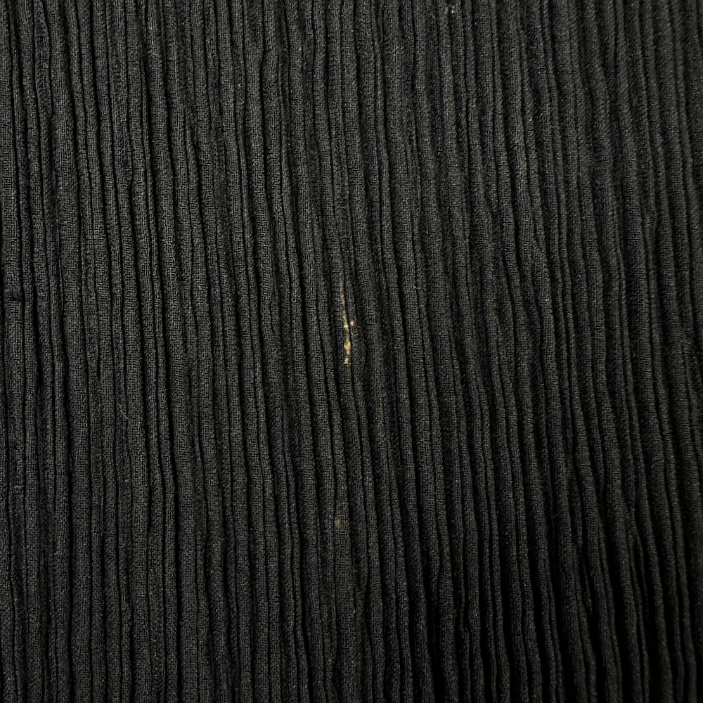 ISSEY MIYAKE PLEATED TANK TOP - BLACK