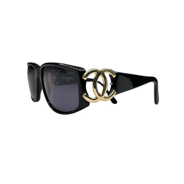 CHANEL GOLD CC LOGO SUNGLASSES - BLACK – Top Floor Gallery