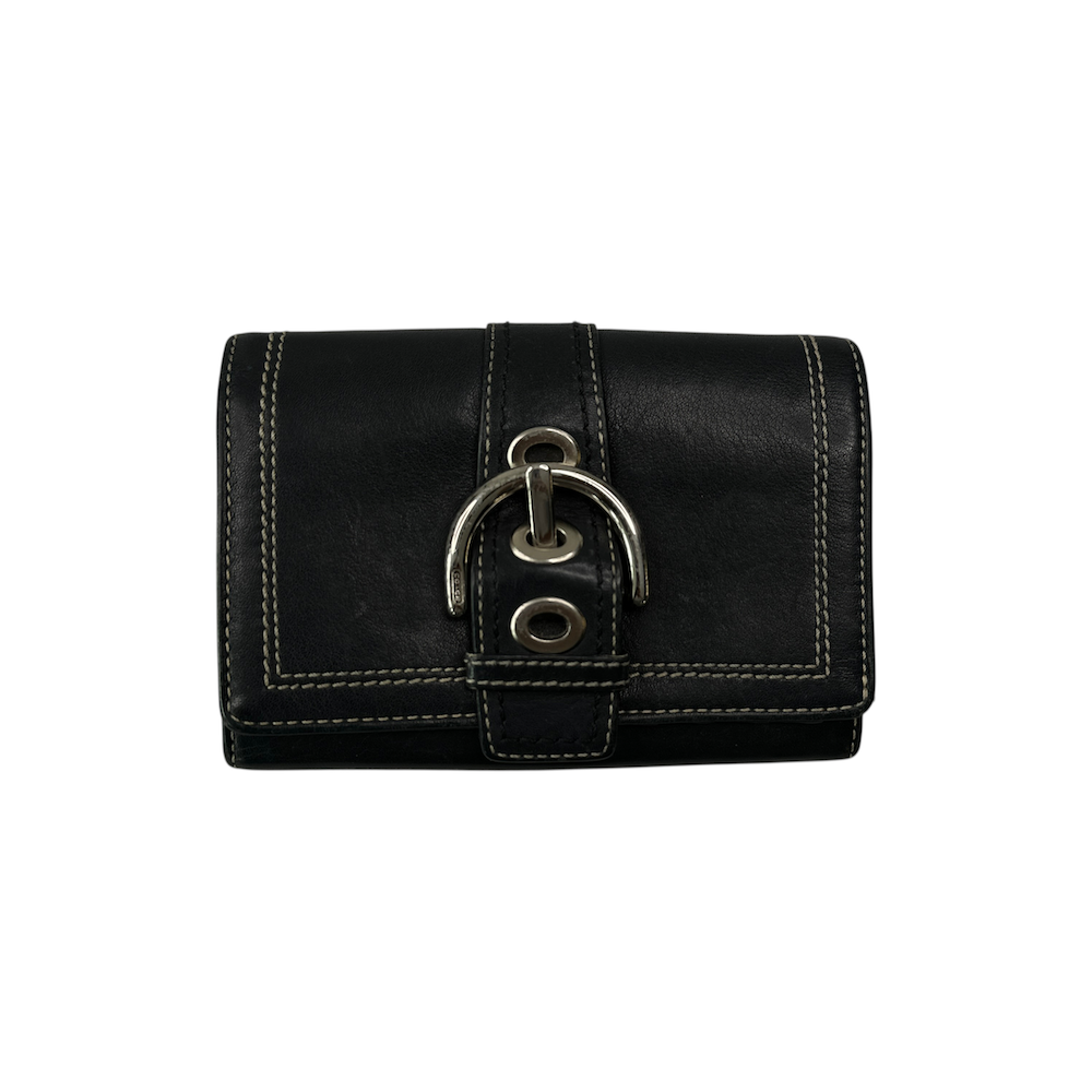 COACH BUCKLE DETAIL LEATHER WALLET