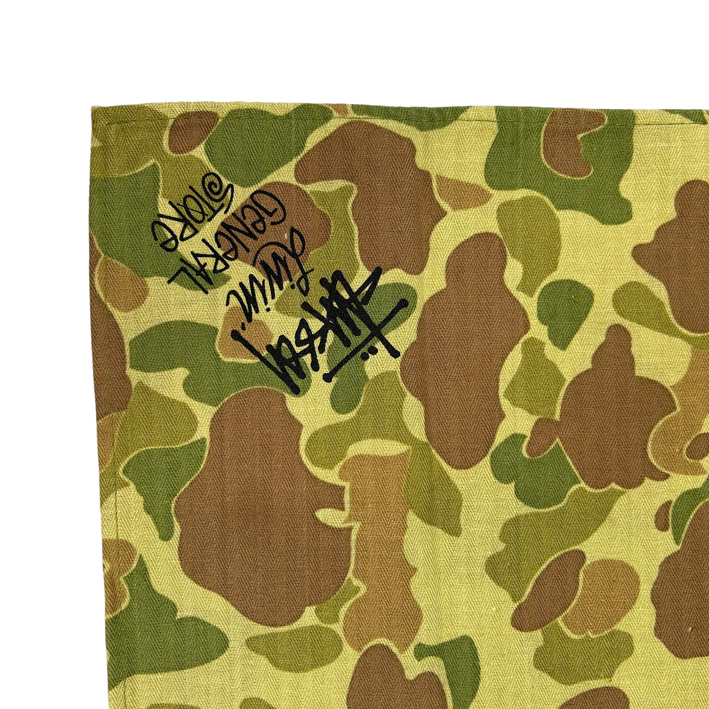 STUSSY CAMOUFLAGE BANDANA