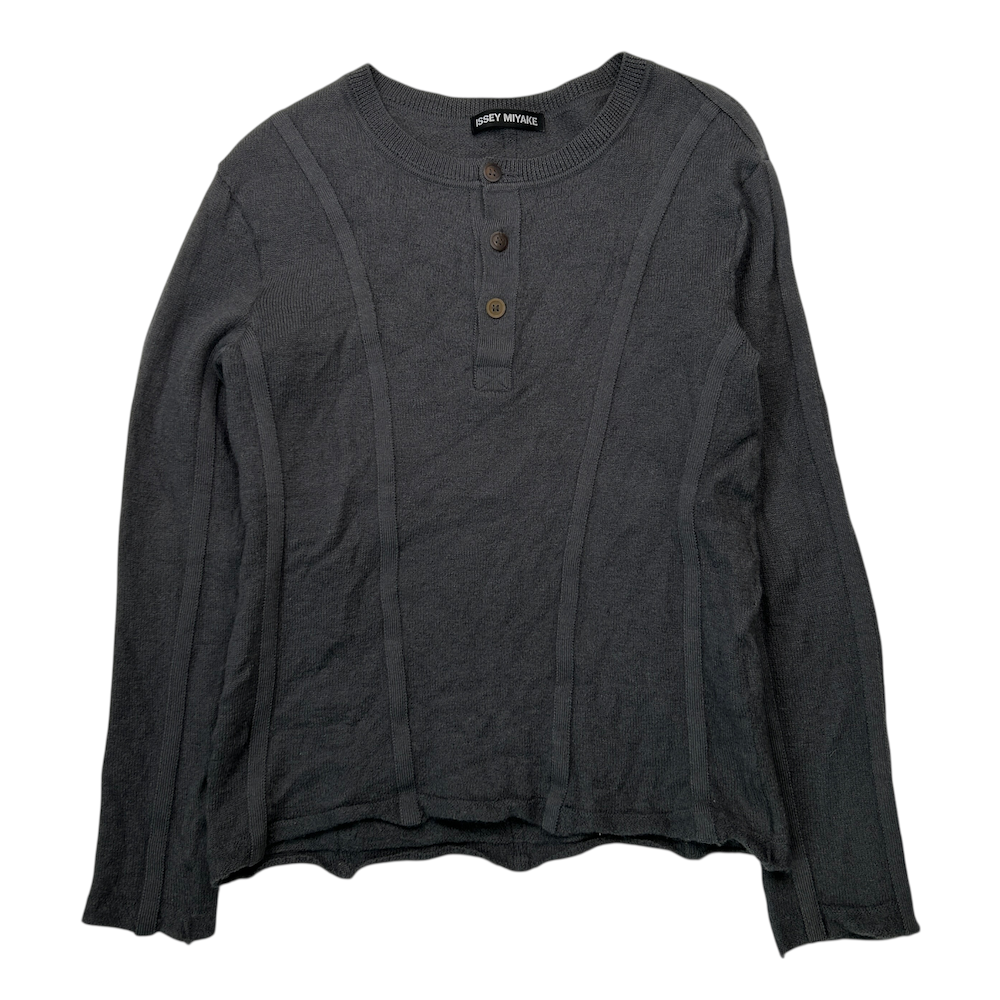 ISSEY MIYAKE HENLEY LONG SLEEVE KNIT