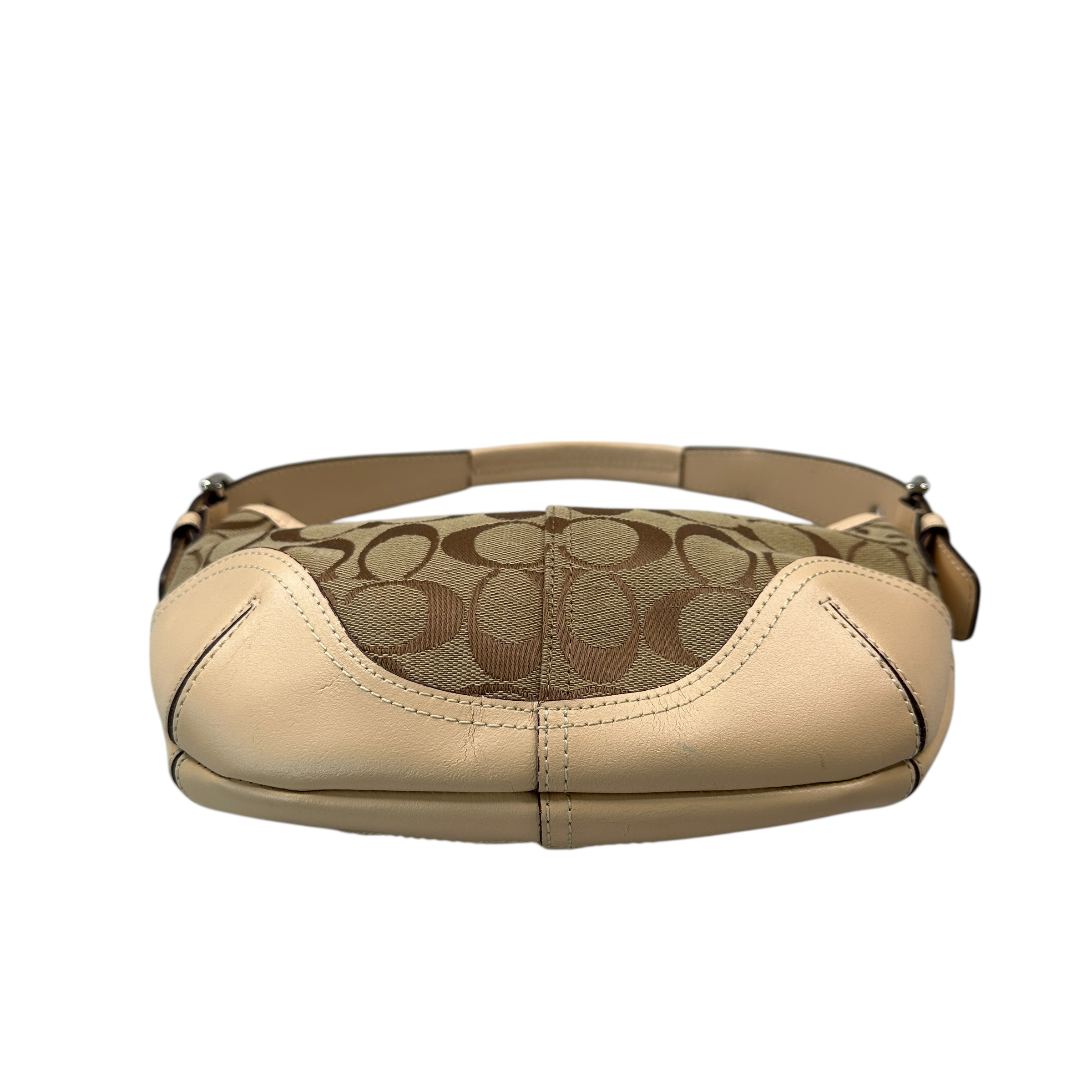 COACH SIGNATURE CANVAS SHOULDER BAG - BEIGE/TAN