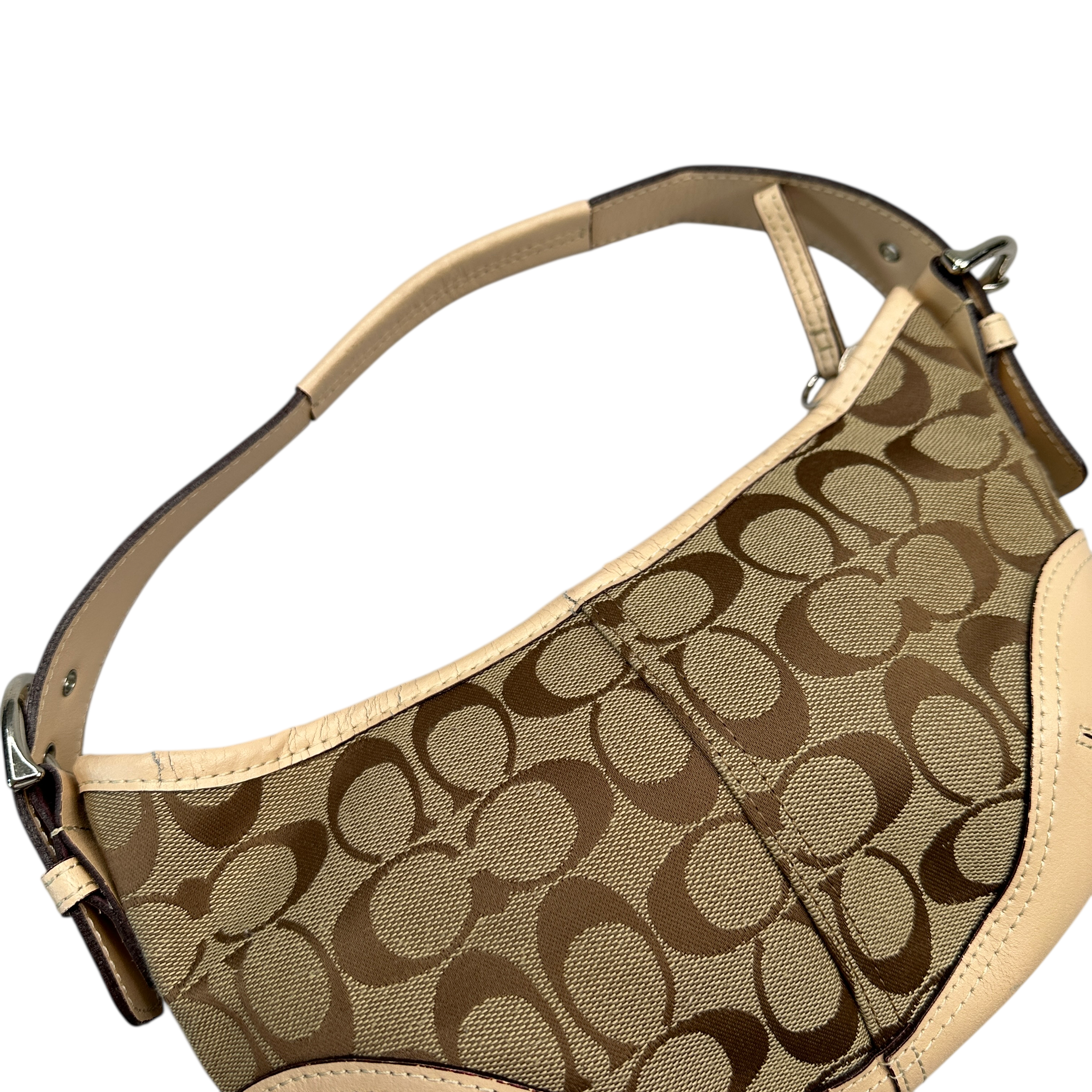 COACH SIGNATURE CANVAS SHOULDER BAG - BEIGE/TAN