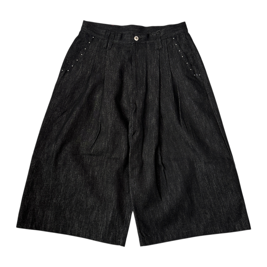 (NEW) PERUSHU STUDDED DENIM SHORTS - BLACK