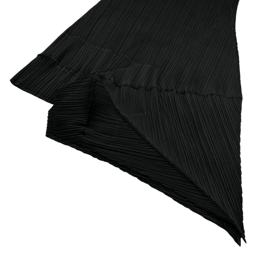 (3) ISSEY MIYAKE ASYMMETRICAL TANK DRESS