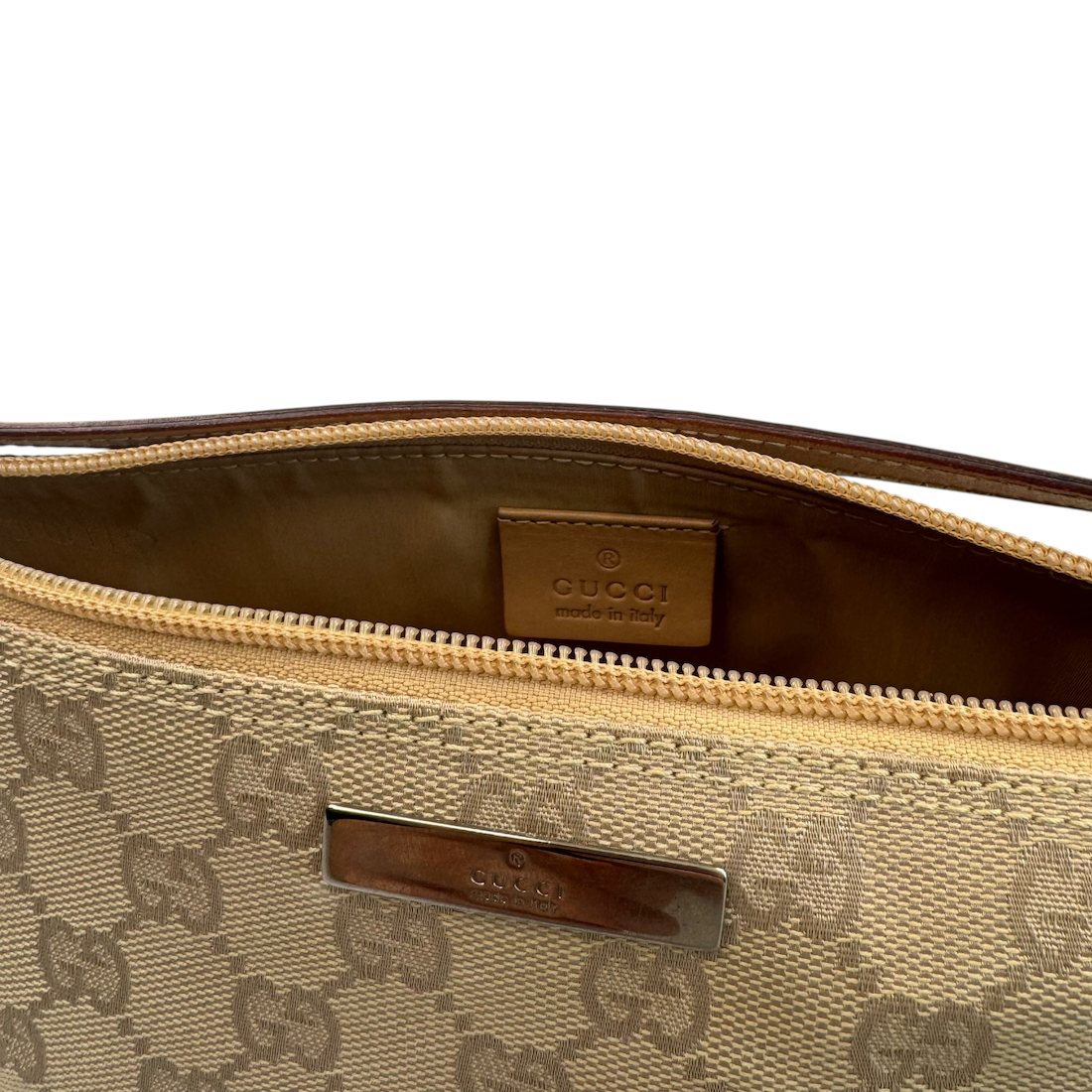 GUCCI GG CANVAS BOAT POCHETTE - CREAM