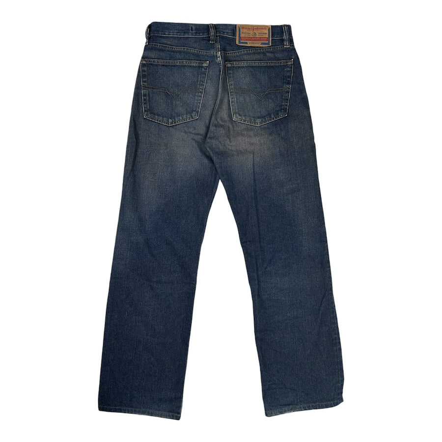 DIESEL STRAIGHT CUT DENIM - INDIGO V38GF