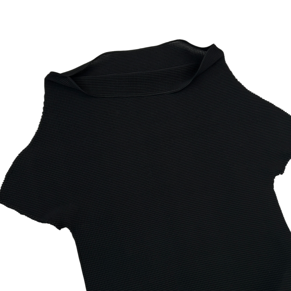 ISSEY MIYAKE ME HIGH NECK TOP