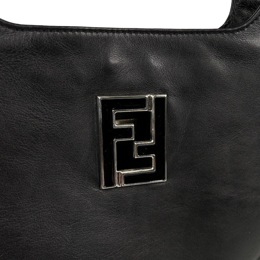 FENDI BLACK LEATHER FF HARDWARE SHOULDER BAG