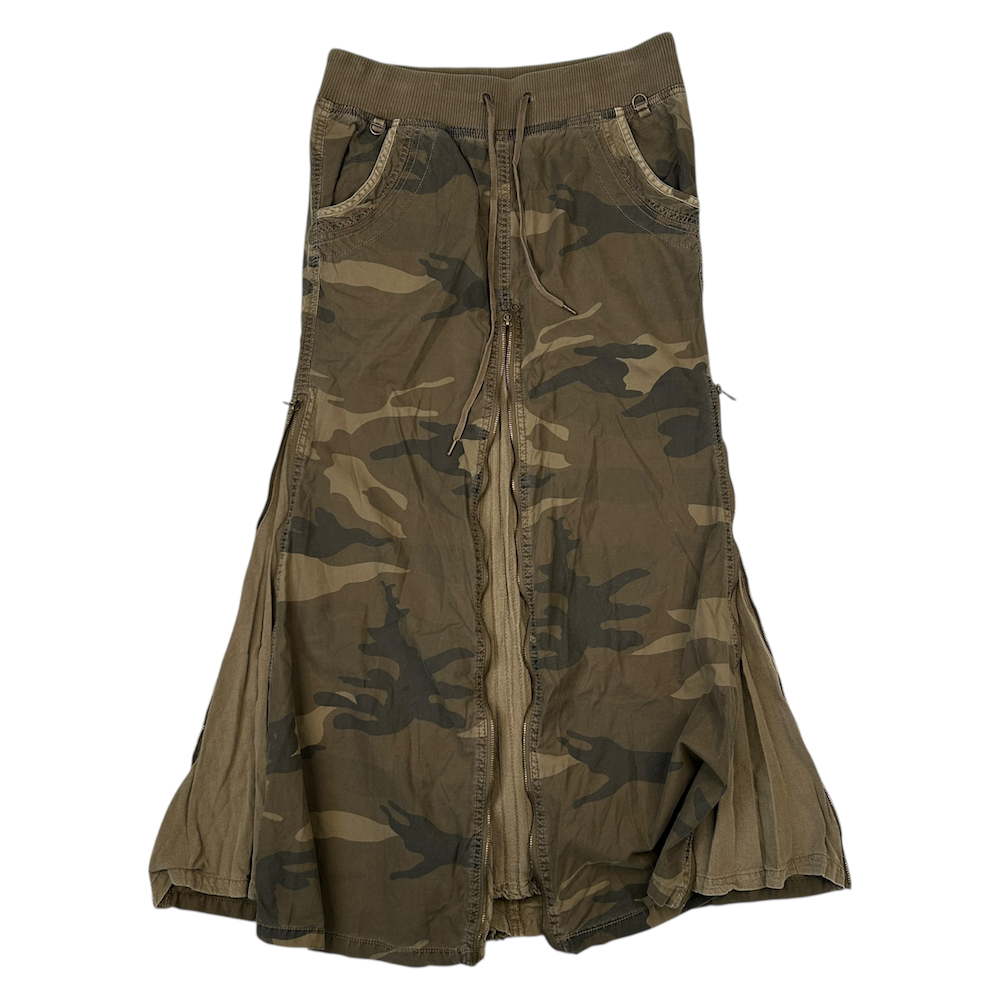 G.O.A CAMO CARGO ZIP SKIRT
