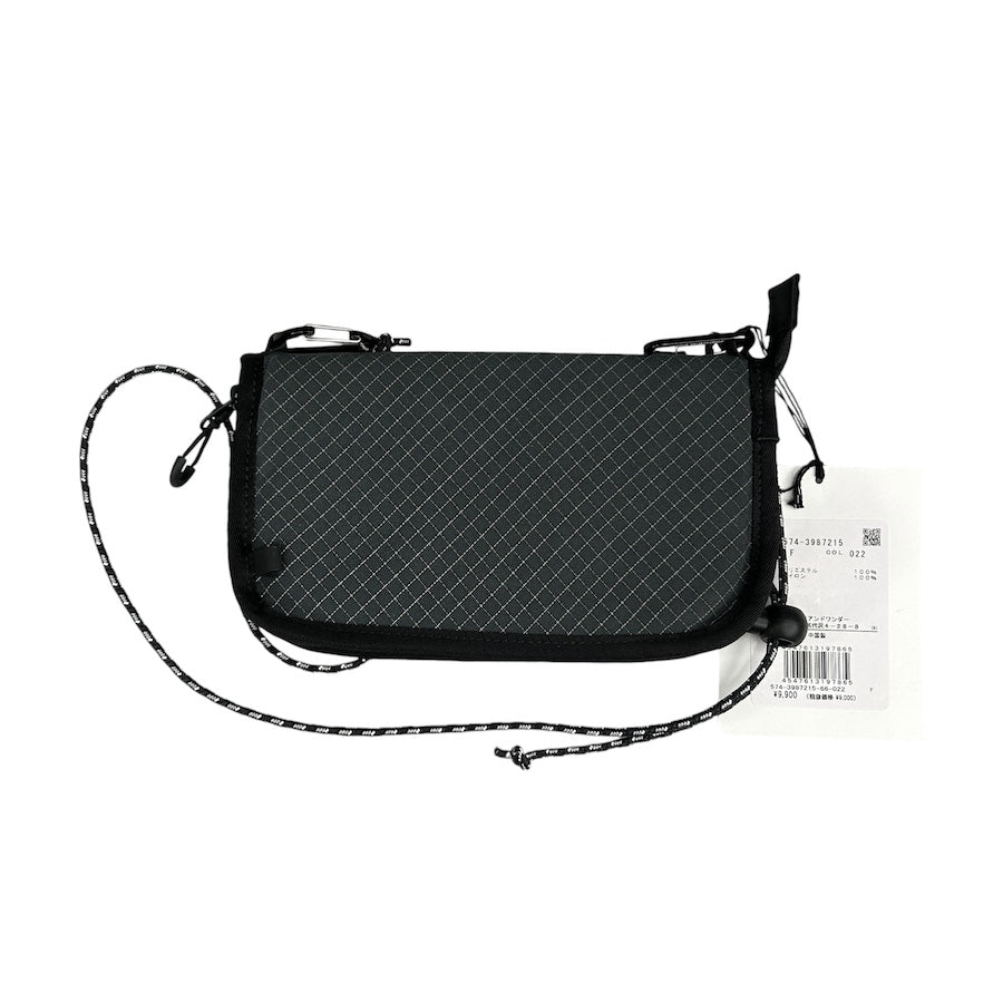 AND WANDER REFLECTIVE ZIP PUCH BAG T376F