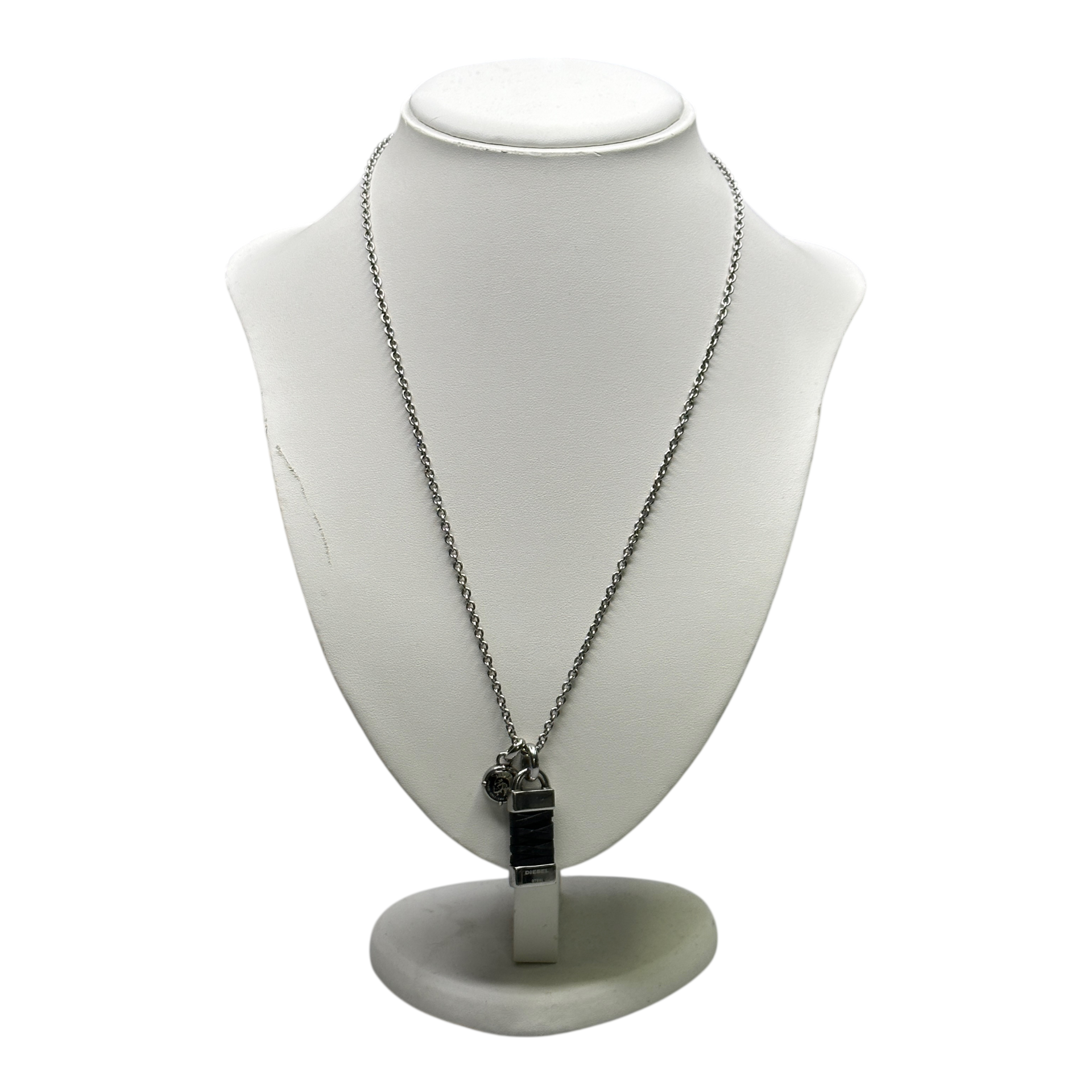 DIESEL STEEL PENDANT NECKLACE