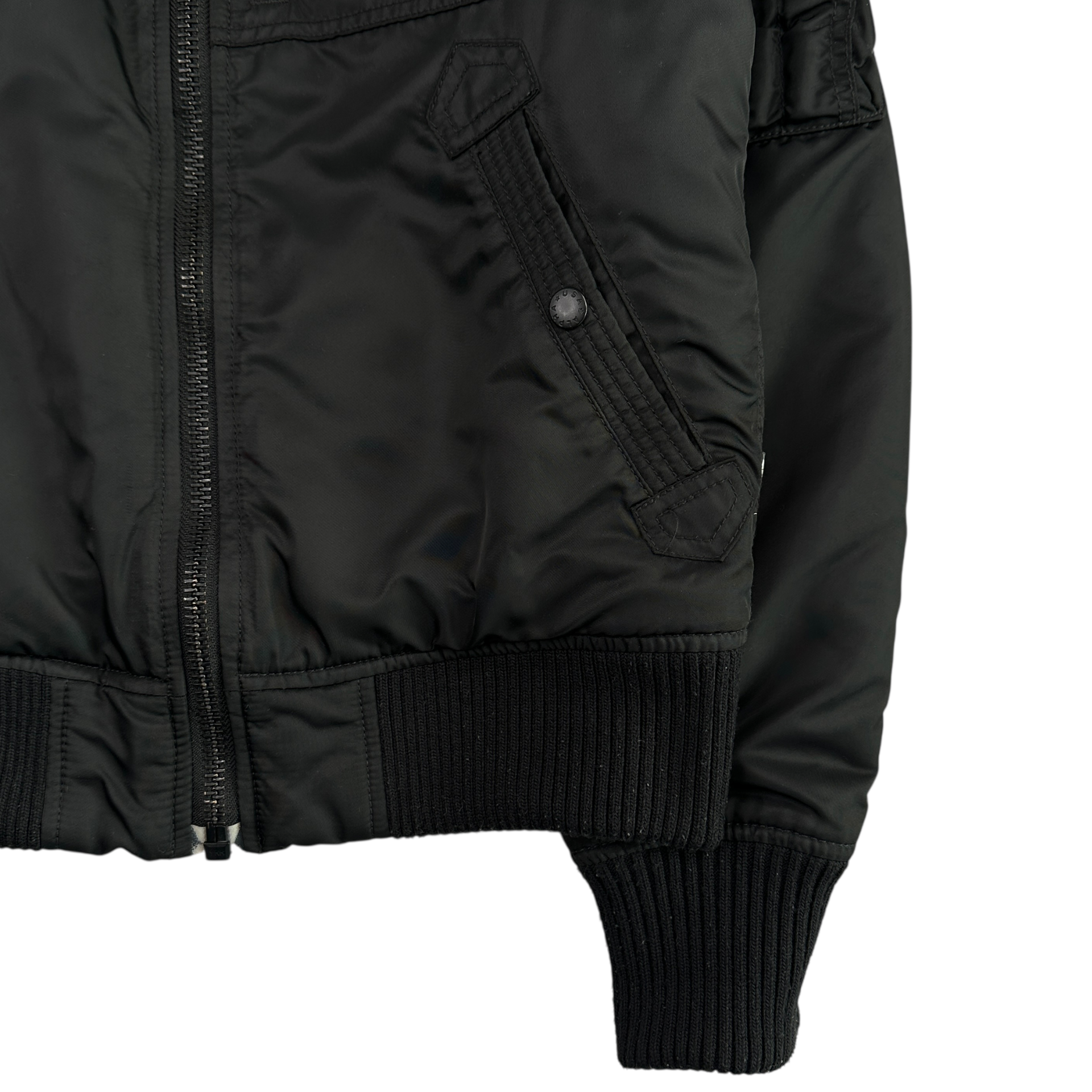 (M) ALPHA INDUSTRIES BOMBER JACKET - BLACK