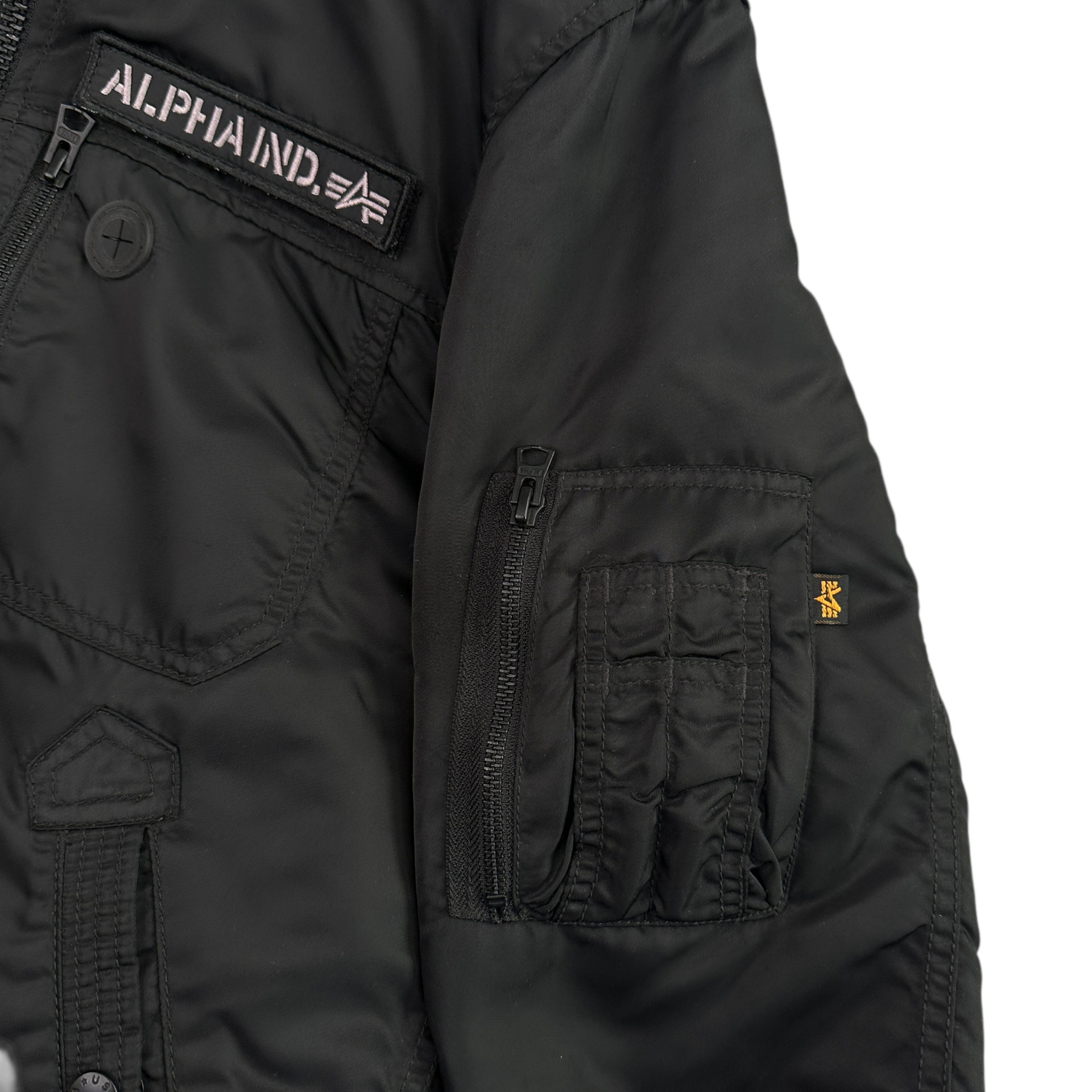 (M) ALPHA INDUSTRIES BOMBER JACKET - BLACK