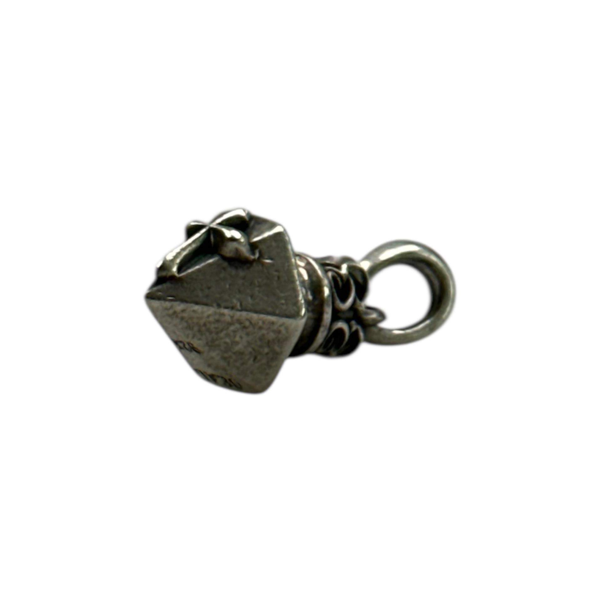 DEAL DESIGN CROSS PENDANT - 925 SILVER